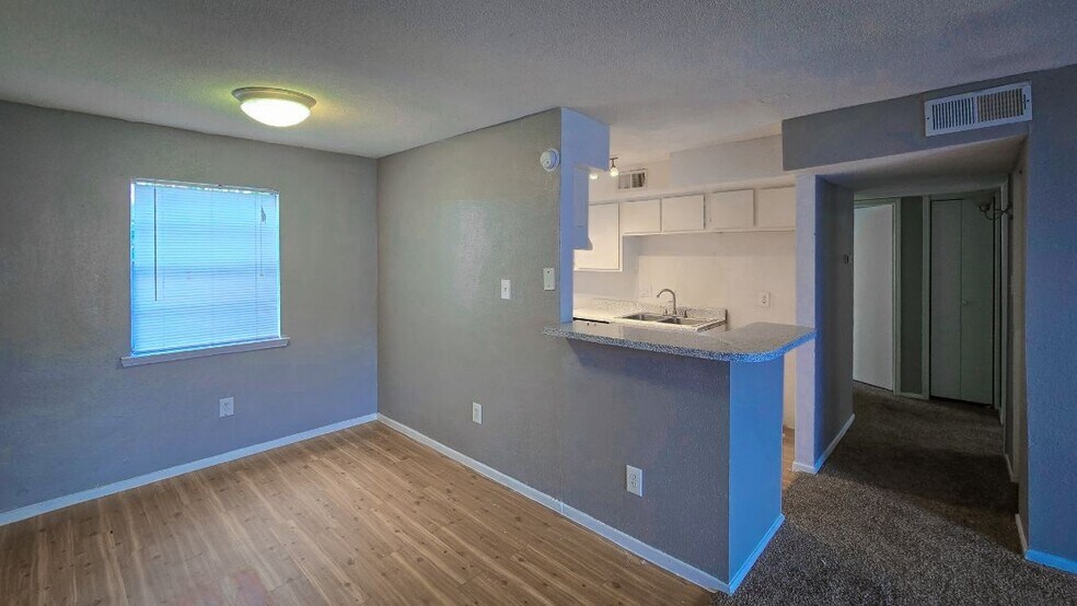 More Photos Of 8600 Theta St, Houston Apartments For Sale