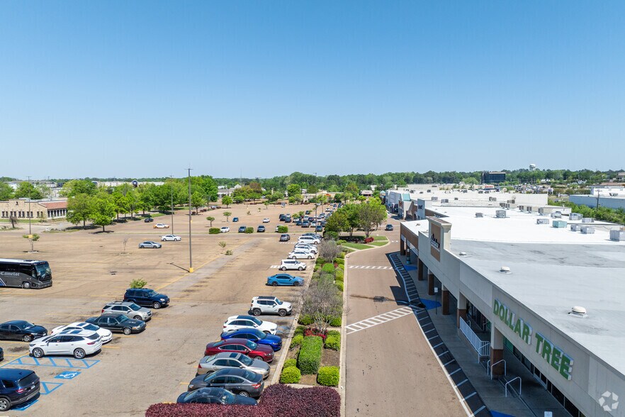 More Photos Of 6380-6392 Ridgewood Court Dr, Jackson General Retail For Sale