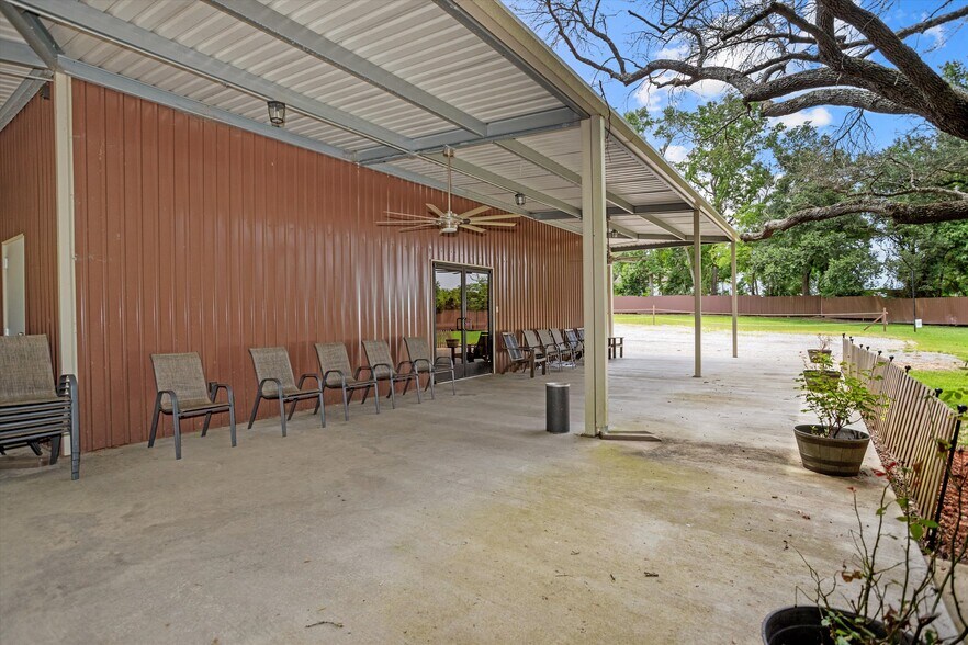 More Photos Of 2508 US-69, Lufkin Lodge Meeting Hall For Sale