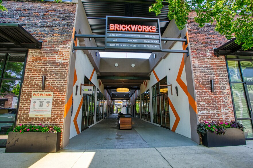 More Photos Of 1000 Marietta St NW, Atlanta Office For Lease