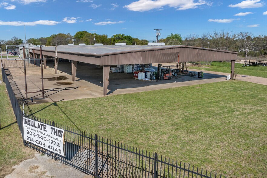 More Photos Of 2824 W Main St, Gun Barrel City General Retail For Lease