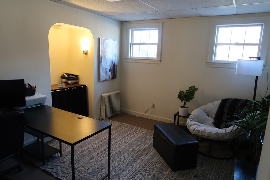 More Photos Of 74 Winthrop St, Augusta Office For Sale