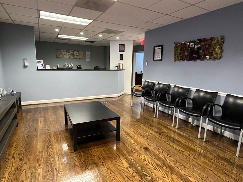 More Photos Of 14332-14430 Richmond Hwy, Woodbridge Unknown For Lease