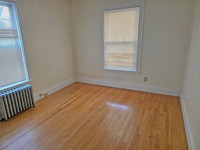 More Photos Of 4 Saint Paul St, Cambridge Apartments For Sale