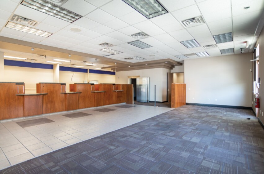 More Photos Of 5547 S Rainbow Blvd, Las Vegas Bank For Sale