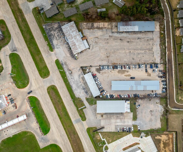 More Photos Of 27210 State Highway 249, Tomball Showroom For Sale