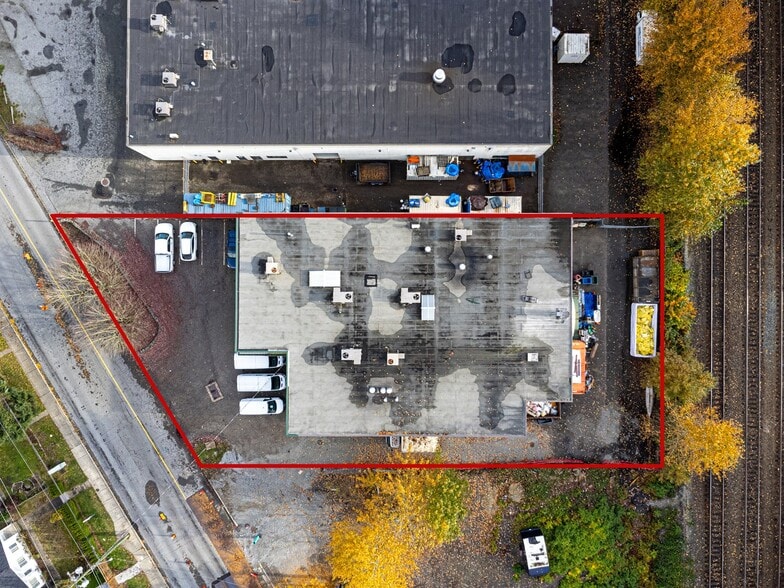 More Photos Of 2572 Davies Ave, Port Coquitlam Warehouse For Sale