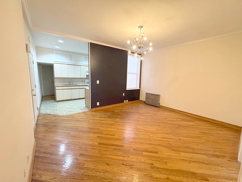 More Photos Of 6308 Bay Pky, Brooklyn Flex For Sale