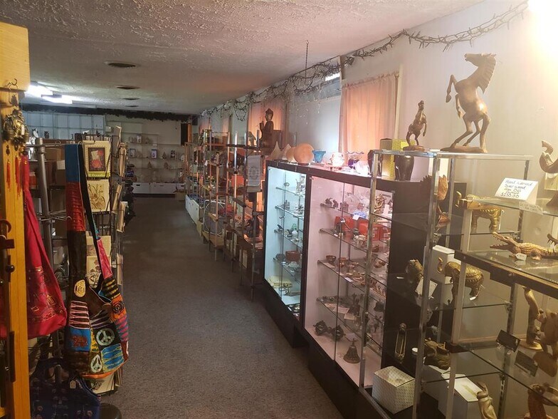 More Photos Of 2487 US Highway 211 W, Luray Storefront For Sale