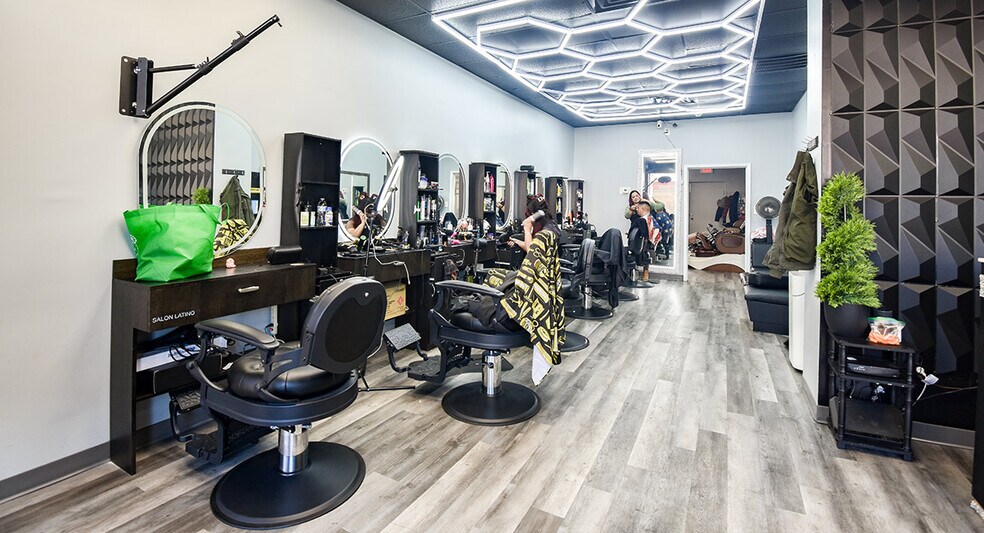 More Photos Of 4945-4947 Marlboro Pike, Capitol Heights Storefront Retail Residential For Sale