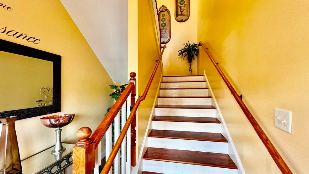 More Photos Of 2469 E Piedmont Rd, Marietta Office For Lease