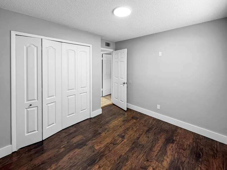 More Photos Of 46 N Fairfax Ave, Winter Springs Apartments For Sale