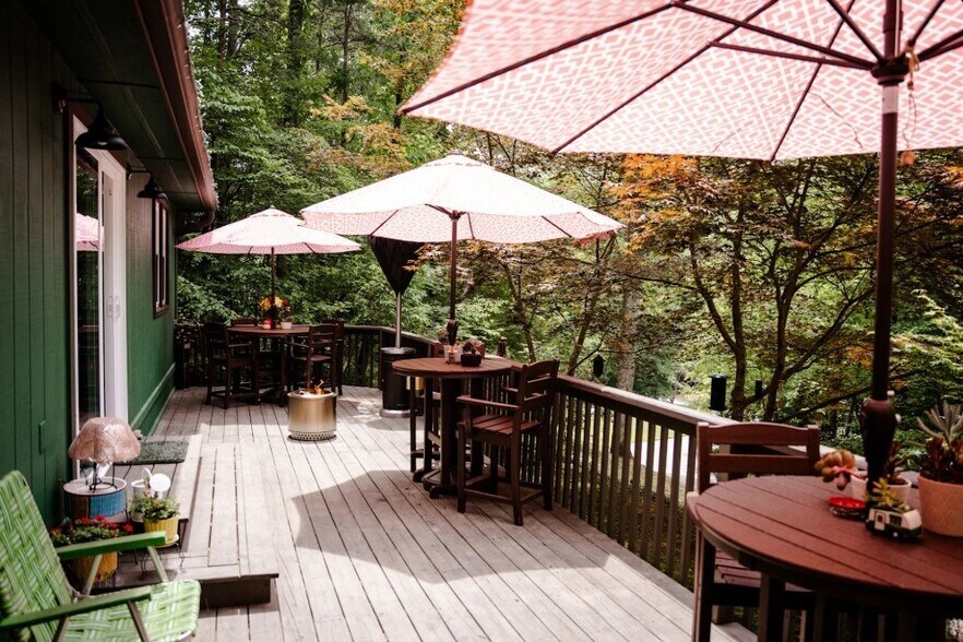 More Photos Of 38 Camp Ultima Blvd, Franklin Hospitality For Sale