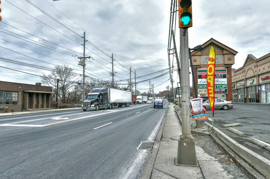 More Photos Of 9034 Tonnelle Ave, North Bergen Industrial For Sale