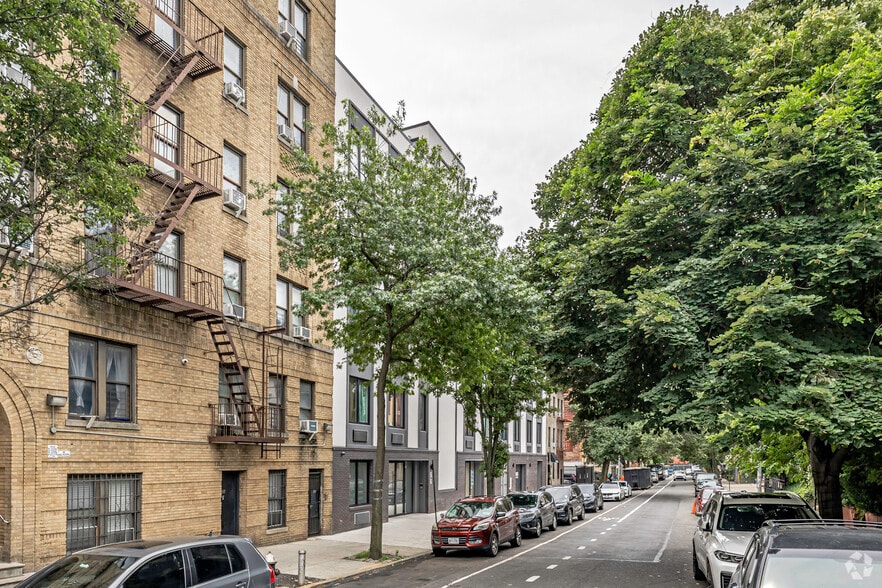 More Photos Of 56 Marble Hill Ave, Bronx Flex For Lease