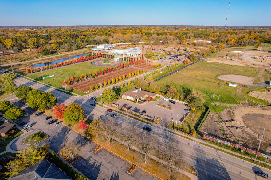 More Photos Of 4084 Okemos Rd, Okemos Medical For Sale
