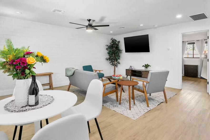 More Photos Of 3139 N 40th St, Phoenix Apartments For Sale