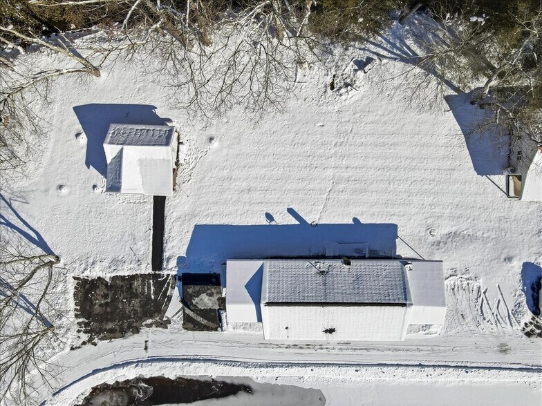 More Photos Of 306 Merwinsburg Rd, Effort Apartments For Sale