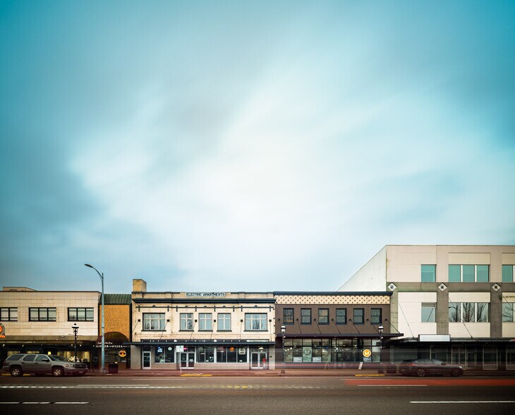 More Photos Of 249 Liberty St NE, Salem Storefront For Lease