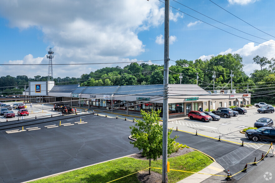 More Photos Of 5239-5255 Brownsville Rd, Pittsburgh Freestanding For Sale