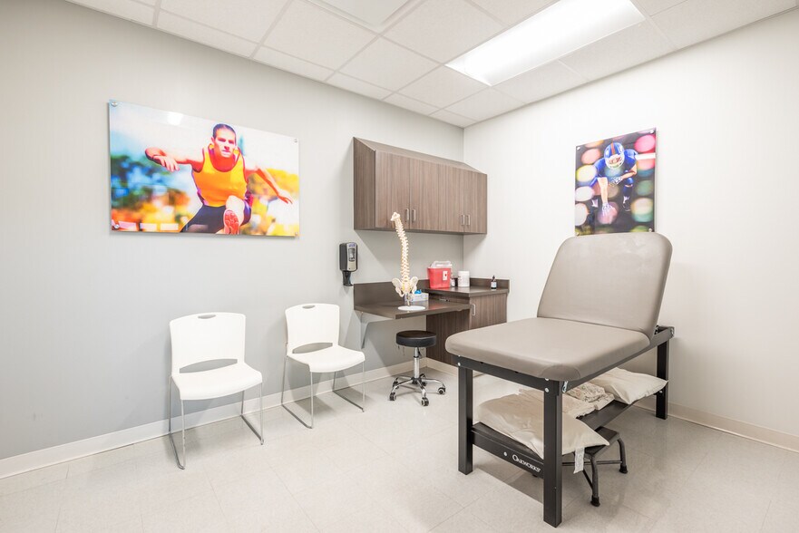 More Photos Of 225 Tomlinson Dr, Starkville Medical For Sale