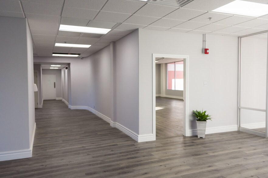 More Photos Of 1701 E Oakey Blvd, Las Vegas Religious Facility For Sale