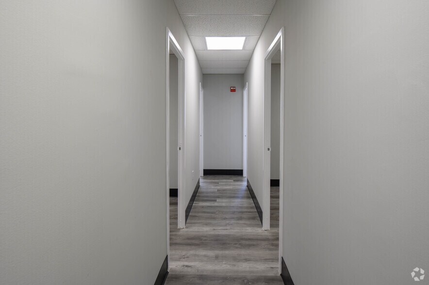 More Photos Of 1335 W Tabor Rd, Philadelphia Medical For Lease