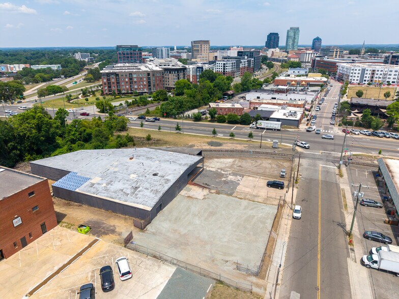 Primary Photo Of 806 Ramseur St, Durham Warehouse For Sale