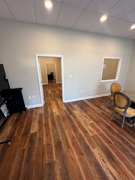 More Photos Of 2126 Sc-9 E, Longs Unknown For Lease