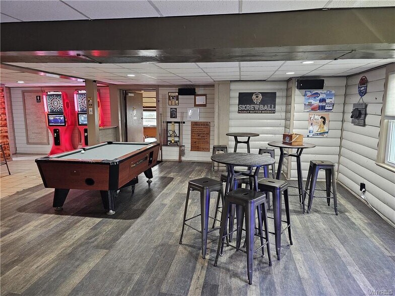 More Photos Of 3719 Abbott Rd, Orchard Park Restaurant For Sale