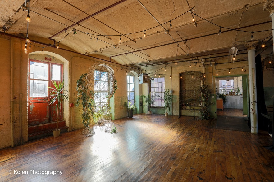More Photos Of 70 Spruce St, Paterson Warehouse For Sale