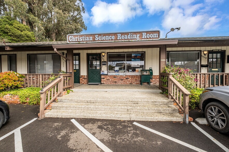 More Photos Of 3013-3035 Porter St, Soquel Office For Sale
