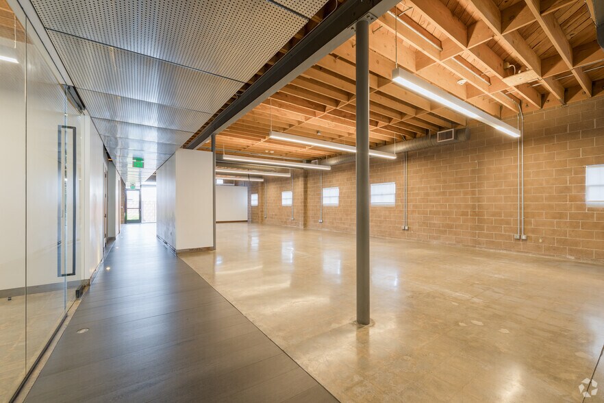 More Photos Of 2251 Barry Ave, Los Angeles Loft Creative Space For Sale