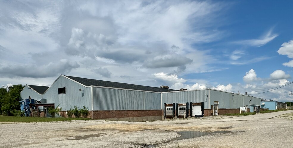 Primary Photo Of 300 N West St, Marengo Manufacturing For Lease