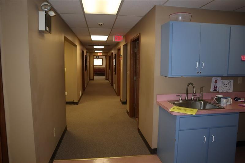More Photos Of 90 Chamber Plz, Charleroi Medical For Sale