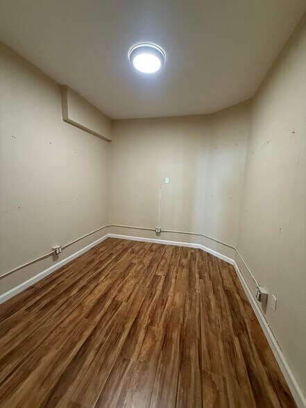 More Photos Of 33 E 4th Ave, San Mateo Office For Lease