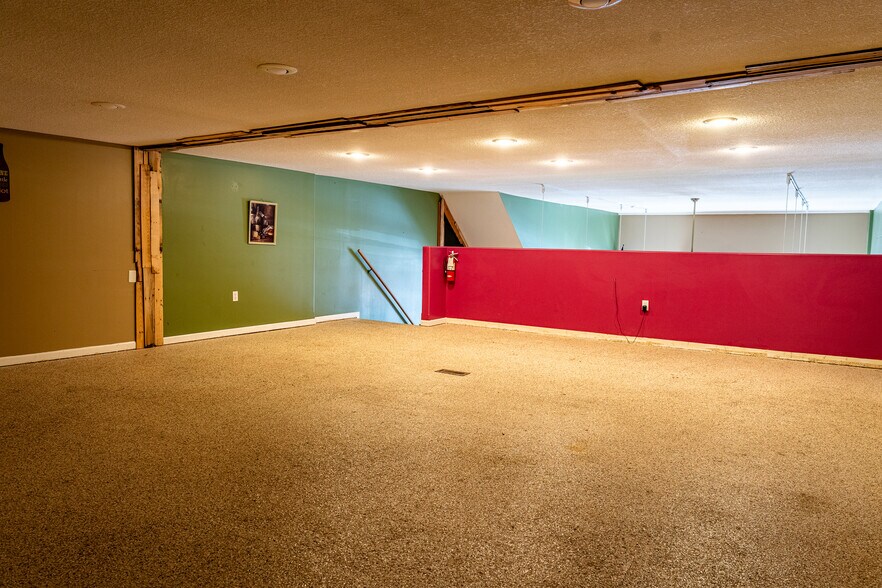 More Photos Of 620 Cherokee St, Leavenworth Storefront Retail Office For Sale