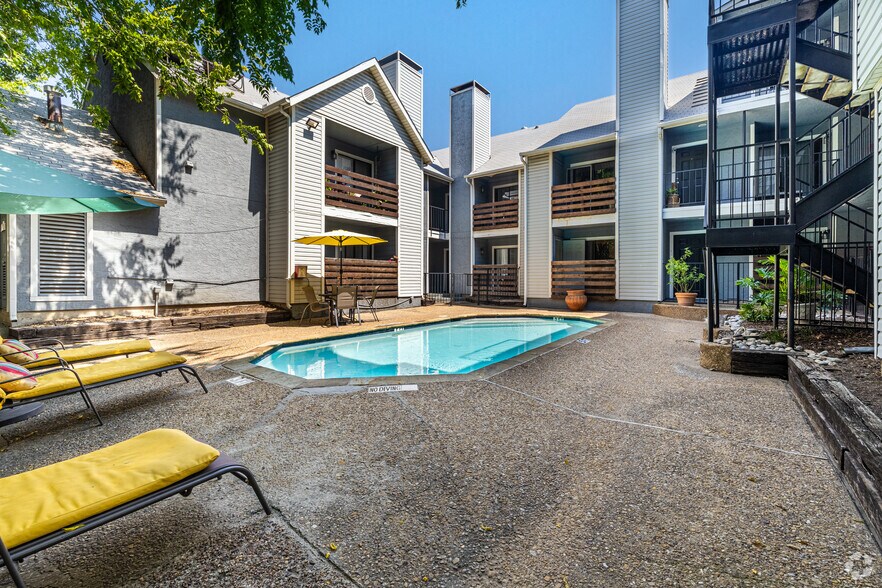 More Photos Of 4919 Belmont Ave, Dallas Apartments For Sale