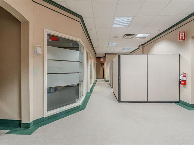 More Photos Of 212 Rue Hériot, Drummondville Office For Sale