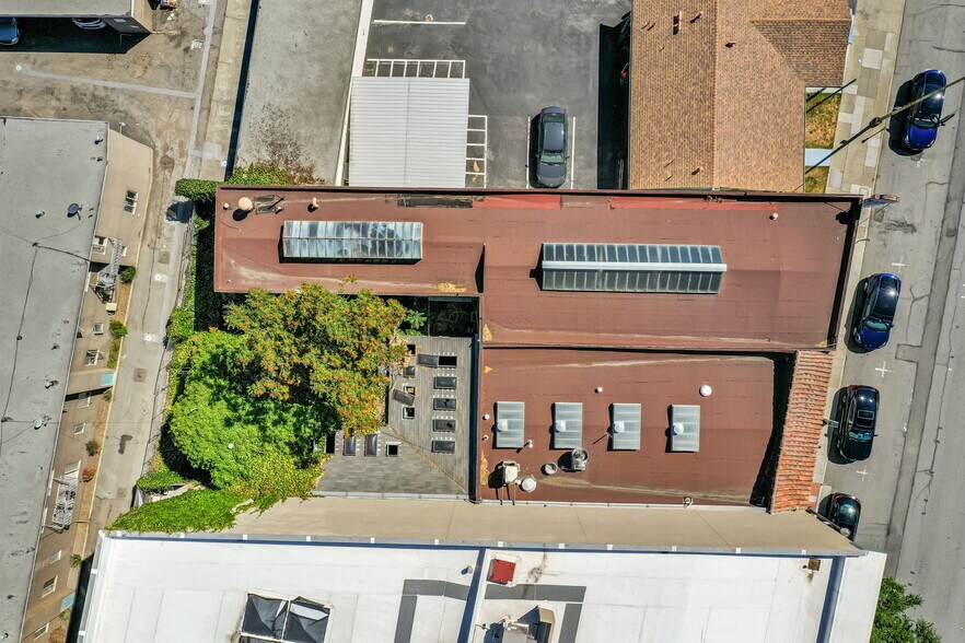 More Photos Of 233-235 Baldwin Ave, San Mateo Storefront For Sale