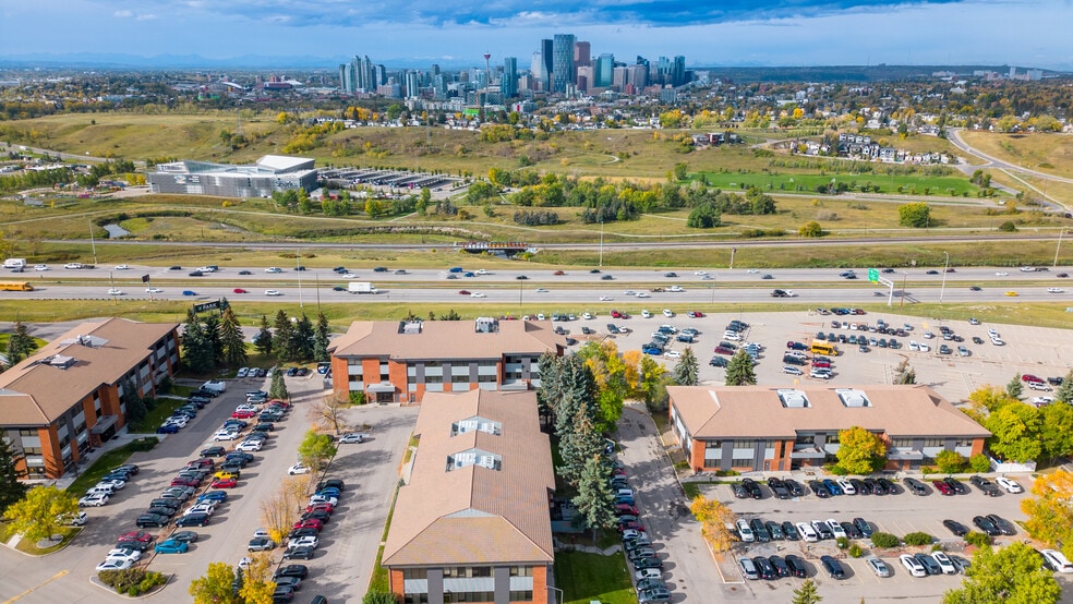 More Photos Of 808 Mcneill Rd NE, Calgary Apartments For Sale