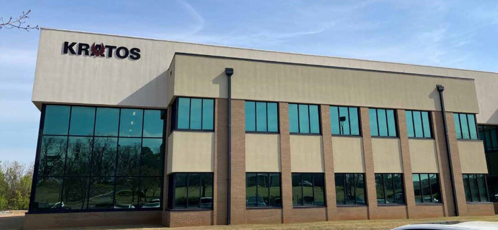 More Photos Of 4904 NW Research Dr, Huntsville Office For Sale