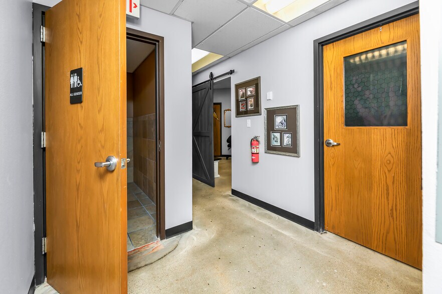 More Photos Of 1320 1st Ave N, Fargo Loft Creative Space For Lease