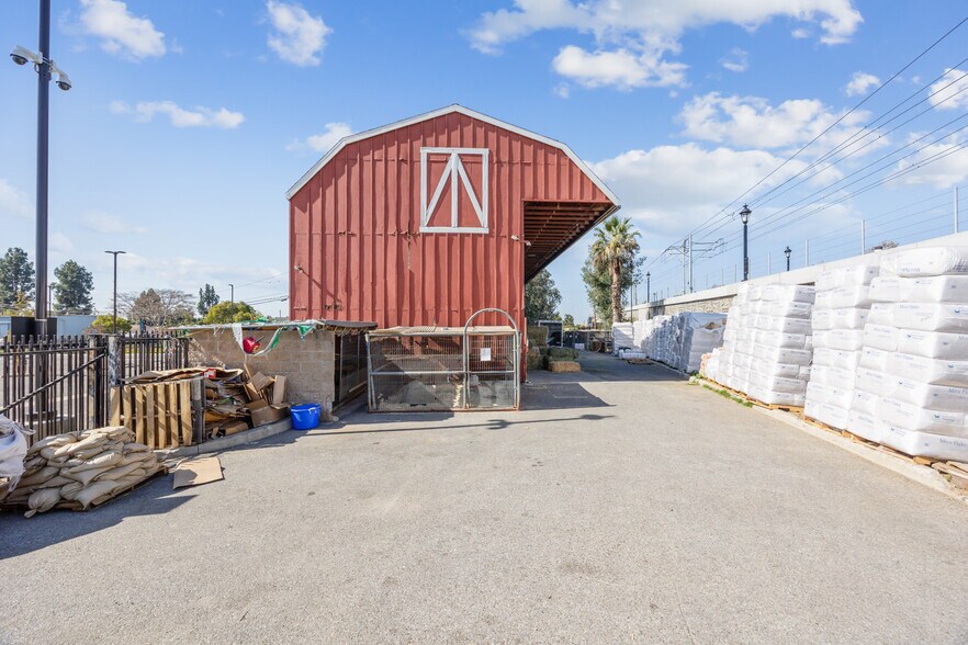 More Photos Of 150 S Monte Vista Ave, San Dimas Loft Creative Space For Sale