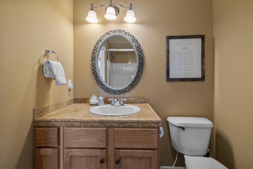 More Photos Of 53345 Riverview Dr, La Pine Multifamily For Sale