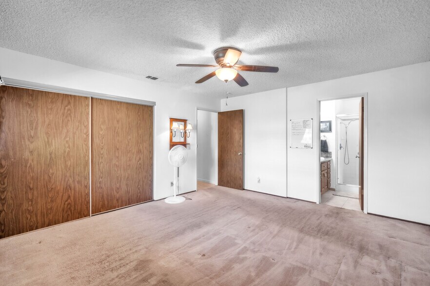 More Photos Of 7028 26th St, Rio Linda Industrial For Sale