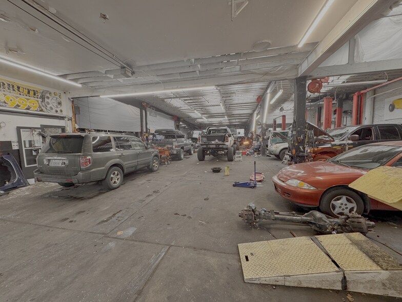 More Photos Of 225 W Main St, Monroe General Retail For Sale