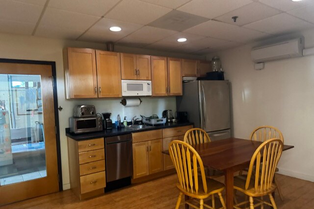 More Photos Of 478 Blair Park Rd, Williston Office For Sale