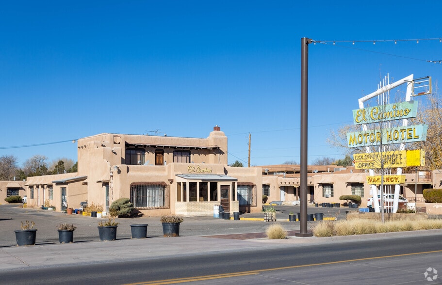 More Photos Of 6851 4th St NW, Los Ranchos De Albuquerque Hotel For Sale