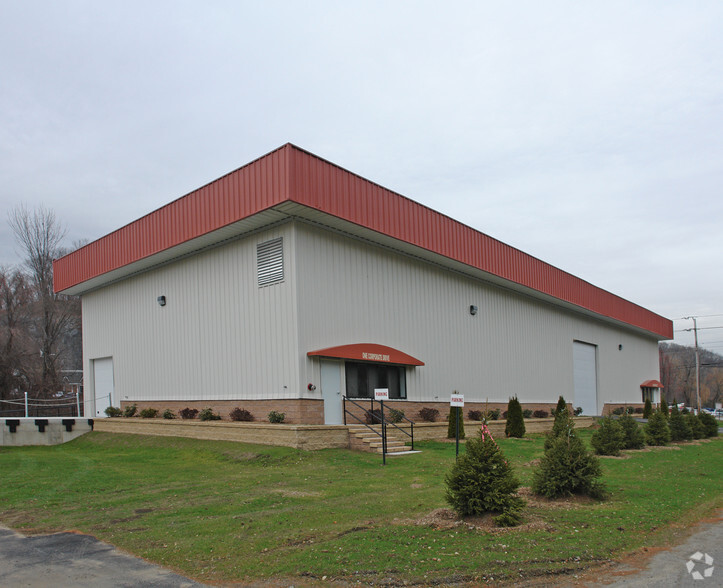 Primary Photo Of 1 Corporate Dr, Peekskill Manufacturing For Lease